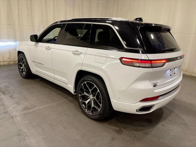 2022 jeep grand cherokee summit