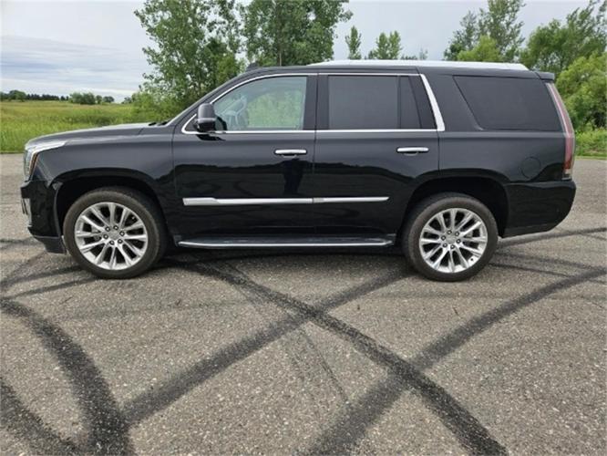 2019 cadillac escalade in saint cloud, minnesota