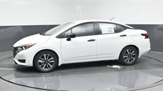 2024 Nissan Versa 1.6 s