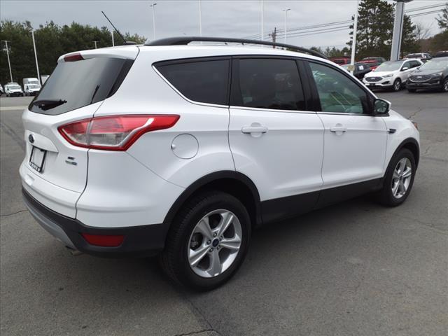 2016 ford escape se