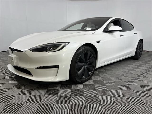 2023 tesla model s base