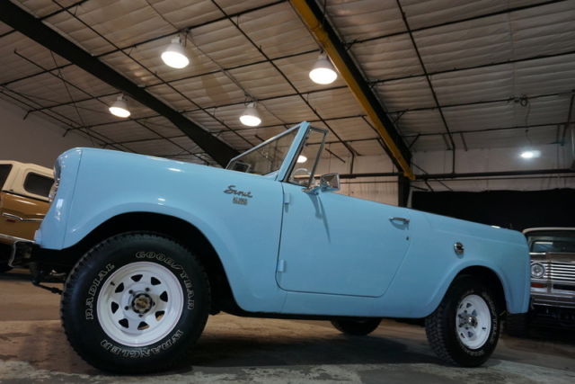 rare 1967 international scout 800, factory sport top edition