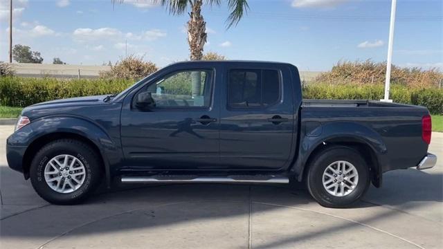 2020 nissan frontier sv