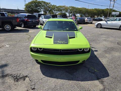2015 dodge challenger r/t plus