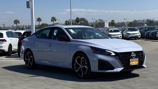 2025 Nissan Altima