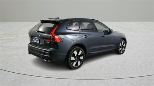 2025 Volvo XC60