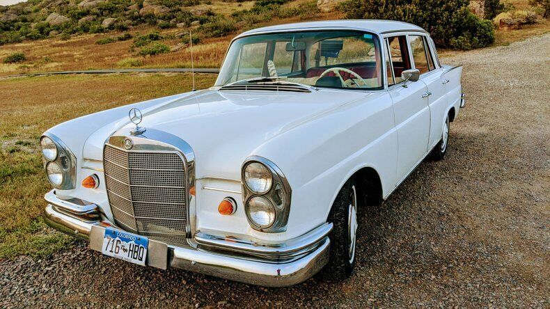 1965 mercedes-benz 220 sb