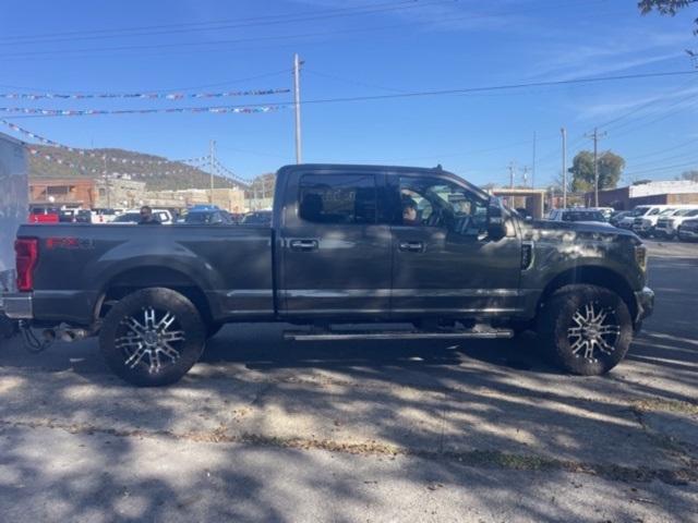 2019 ford f-350 lariat super duty