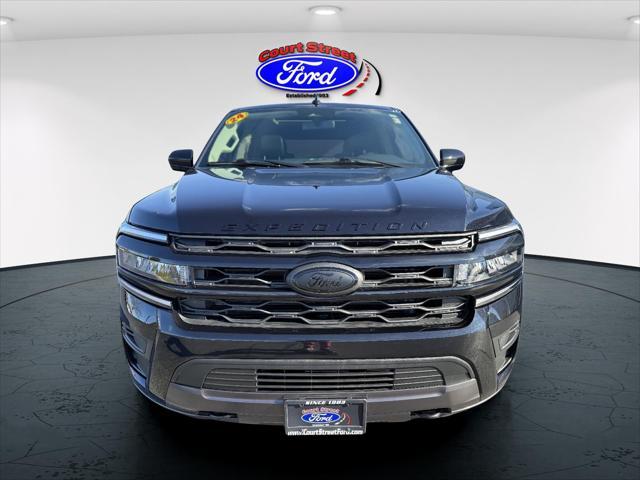 2024 ford expedition xlt