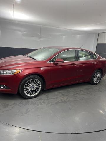 2014 ford fusion se