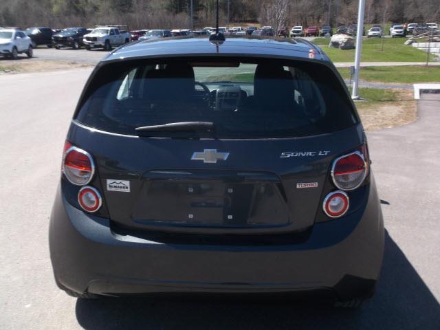 2016 chevrolet sonic lt auto lt auto 4dr hatchback for sale in hyde park, vermont