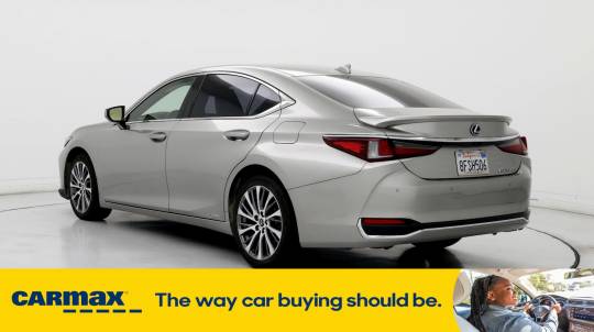 2019 Lexus ES