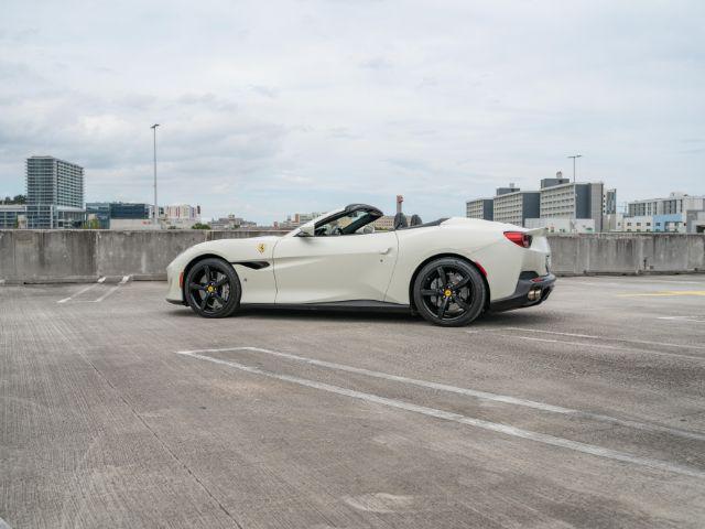 2019 ferrari portofino base