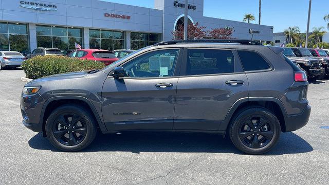 2023 jeep cherokee altitude