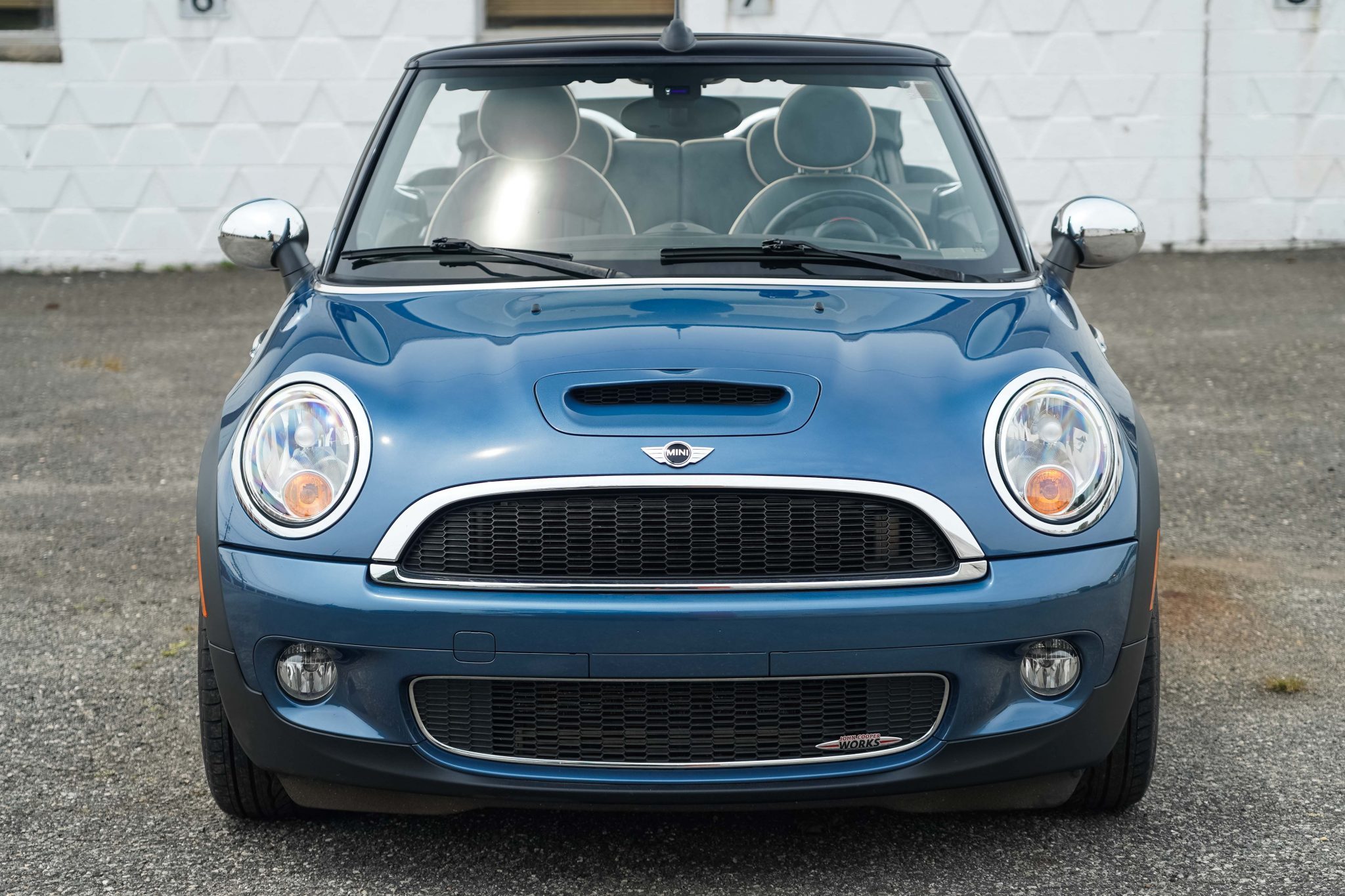 2010 mini cooper s jcw convertible 6-speed