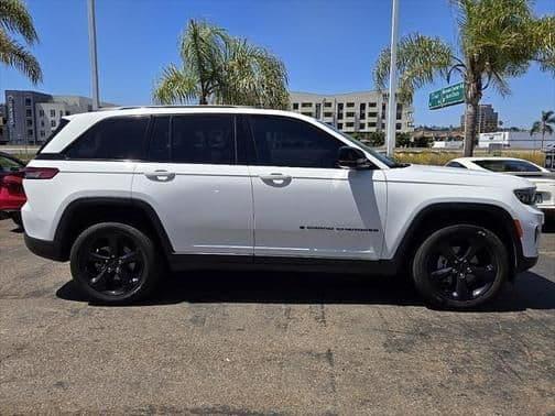 2023 jeep grand cherokee altitude in san diego, california