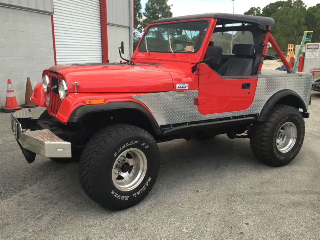 1985 jeep cj7 with rebuilt 351 cleveland (2 wheel drive)