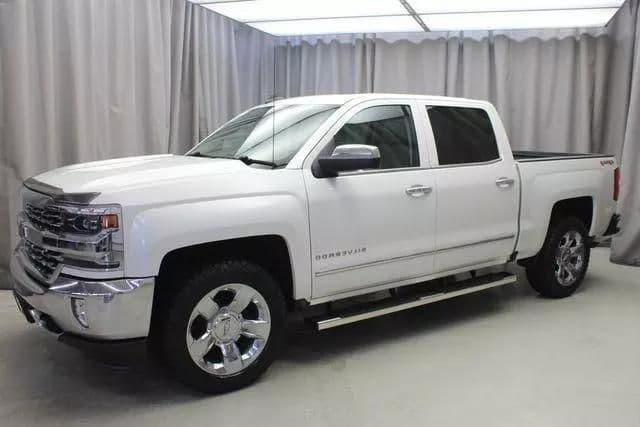 2017 chevrolet silverado 1500 crew cab ltz pickup 4d 5 3/4 ft in minneapolis, minnesota