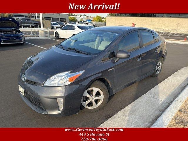 2014 toyota prius three