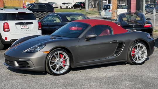 2021 Porsche 718