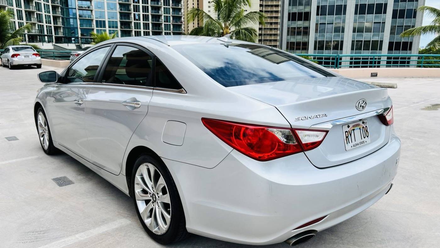 2013 hyundai sonata se