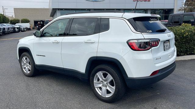 2022 jeep compass latitude