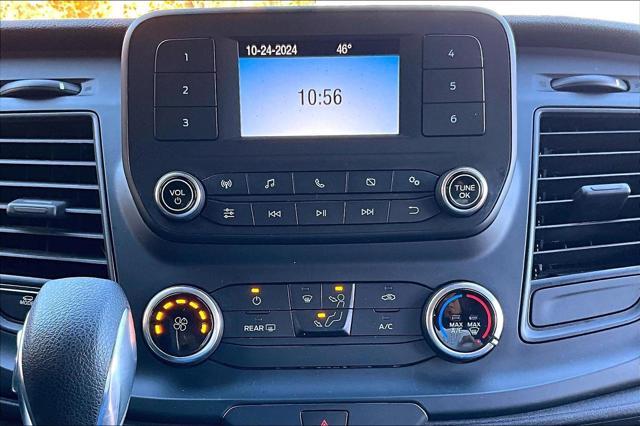 2022 ford transit-150 base