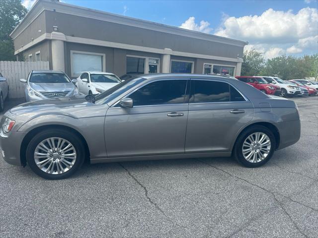 2014 chrysler 300 s