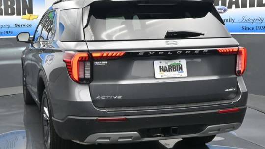 2025 Ford Explorer