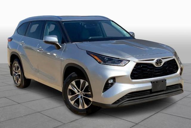 2021 toyota highlander xle