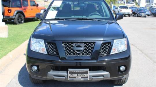 2020 nissan frontier sv