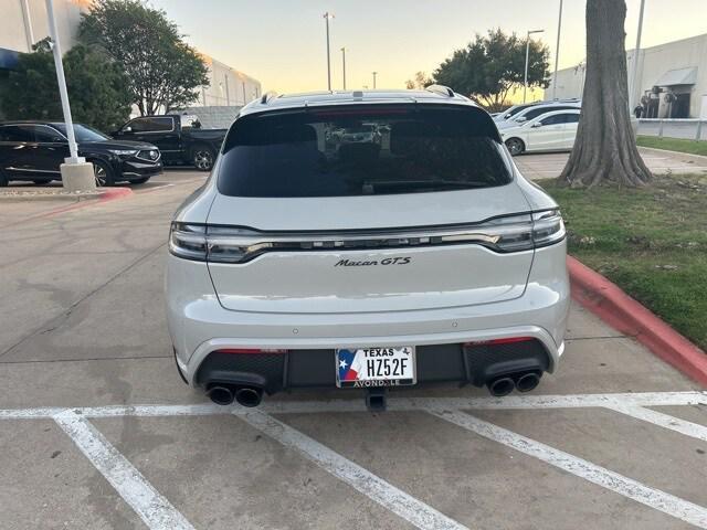 2022 porsche macan gts
