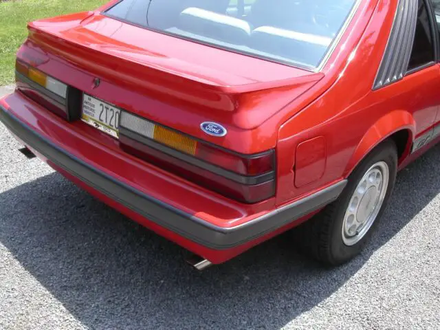 1985 mustang 5 speed red