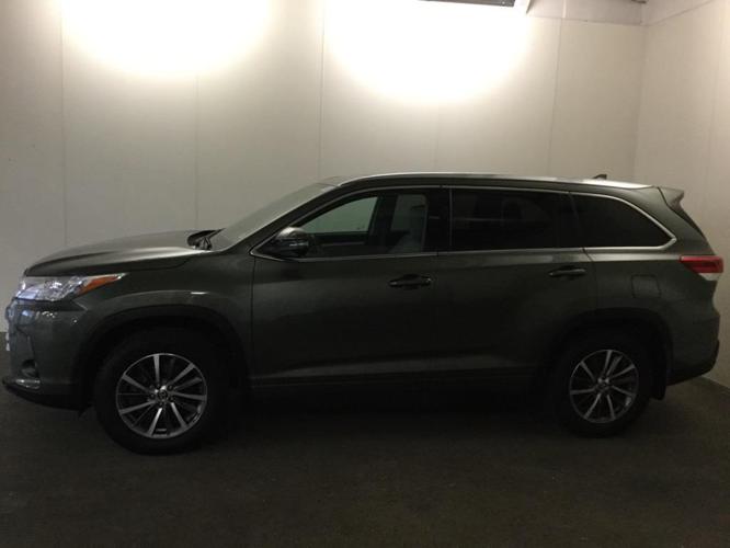 2018 toyota highlander xle awd xle 4dr suv for sale in bow, new hampshire