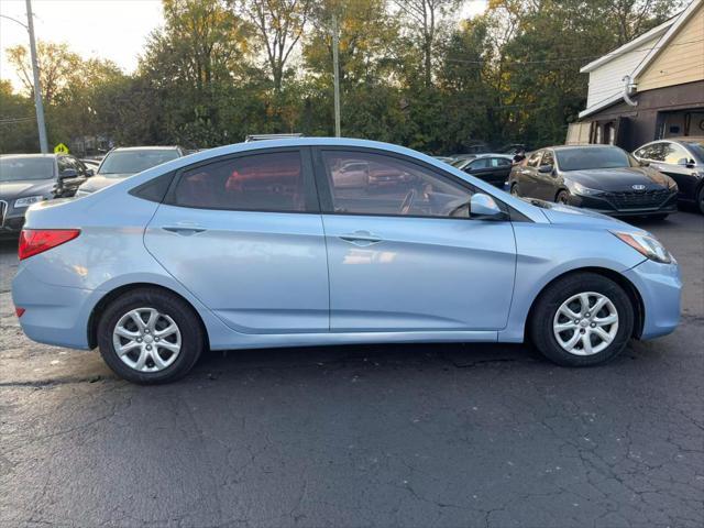 2014 hyundai accent se
