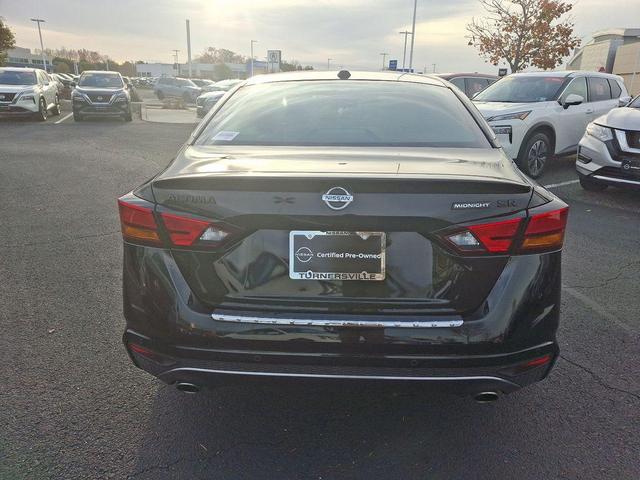 2022 nissan altima 2.5 sr