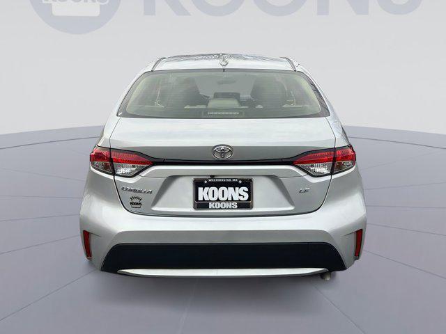 2022 toyota corolla le