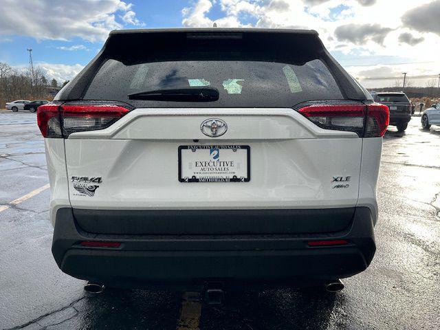 2020 toyota rav4 xle