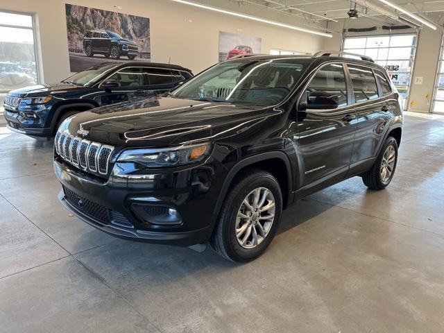 2021 jeep cherokee latitude lux