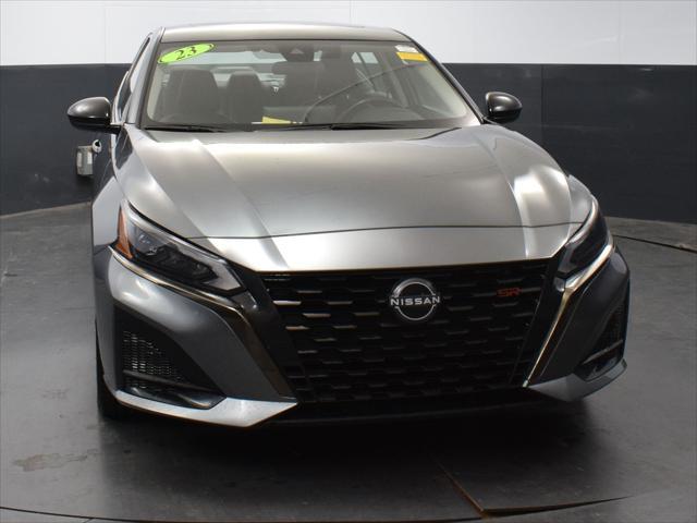 2023 nissan altima sr fwd