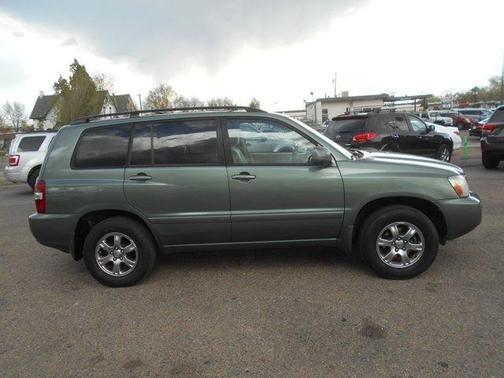 2005 toyota highlander in co bluffs, iowa