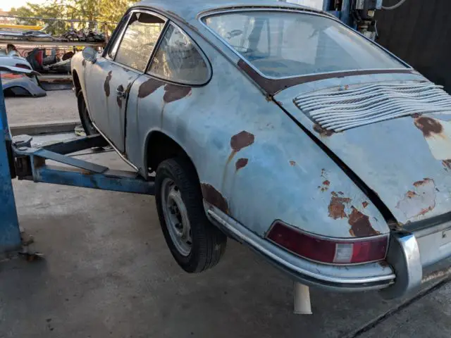 1965 912 coupe no reserve