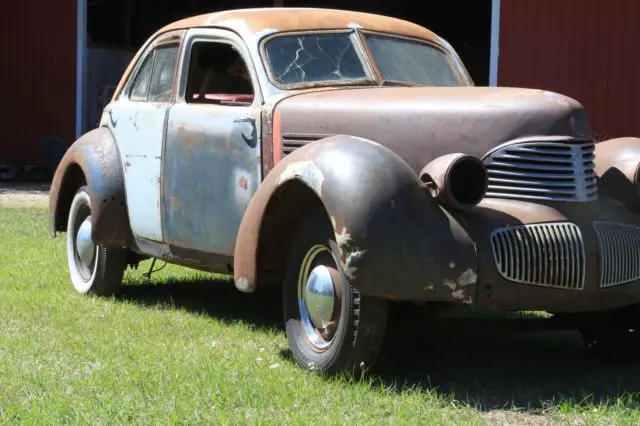 this is a 1941 graham hollywood super charged hot rod street rod not a rat rod