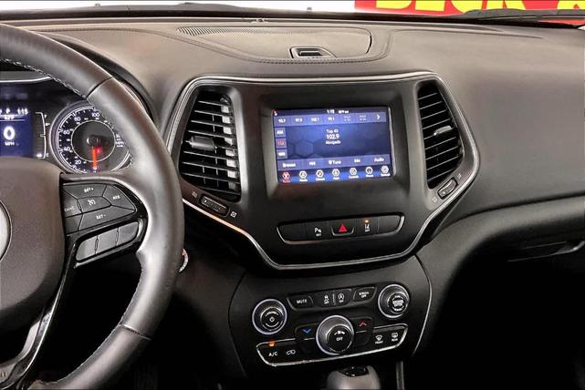 2021 jeep cherokee latitude plus