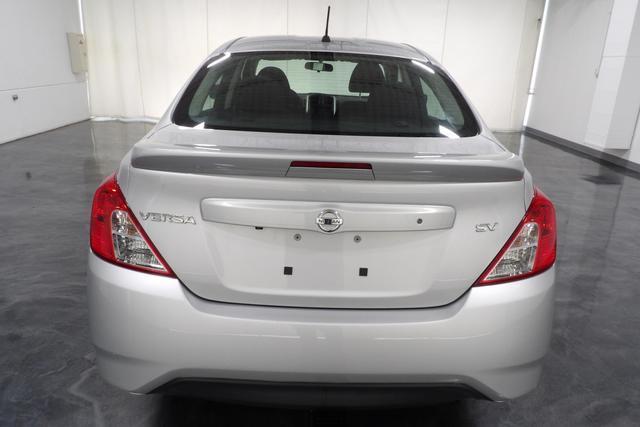 2019 nissan versa 1.6 sv