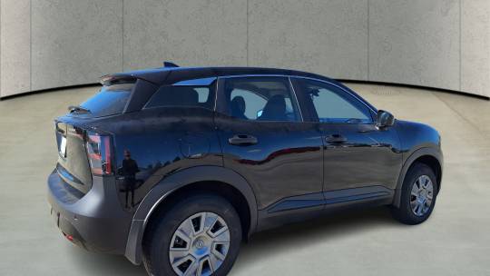 2025 Nissan Kicks