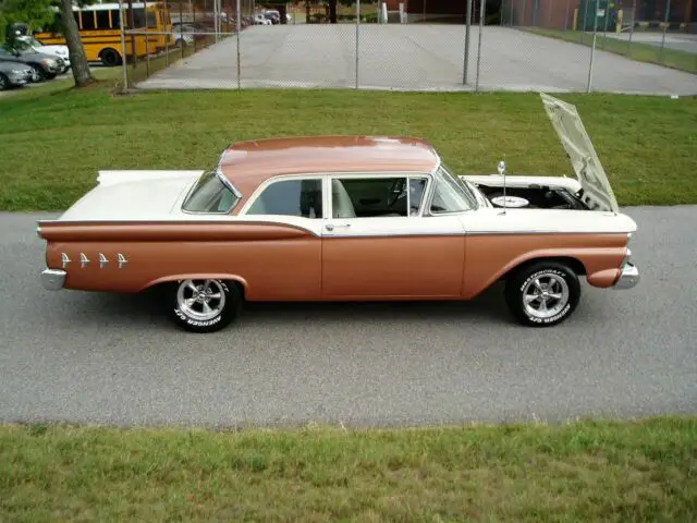 1959 ford custom 300 ... retired show winner .. must see