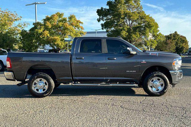 2022 ram 2500 big horn crew cab 4x4 6'4' box
