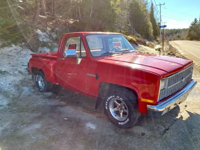 red chevrolet c10