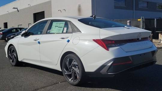 2024 Hyundai Elantra